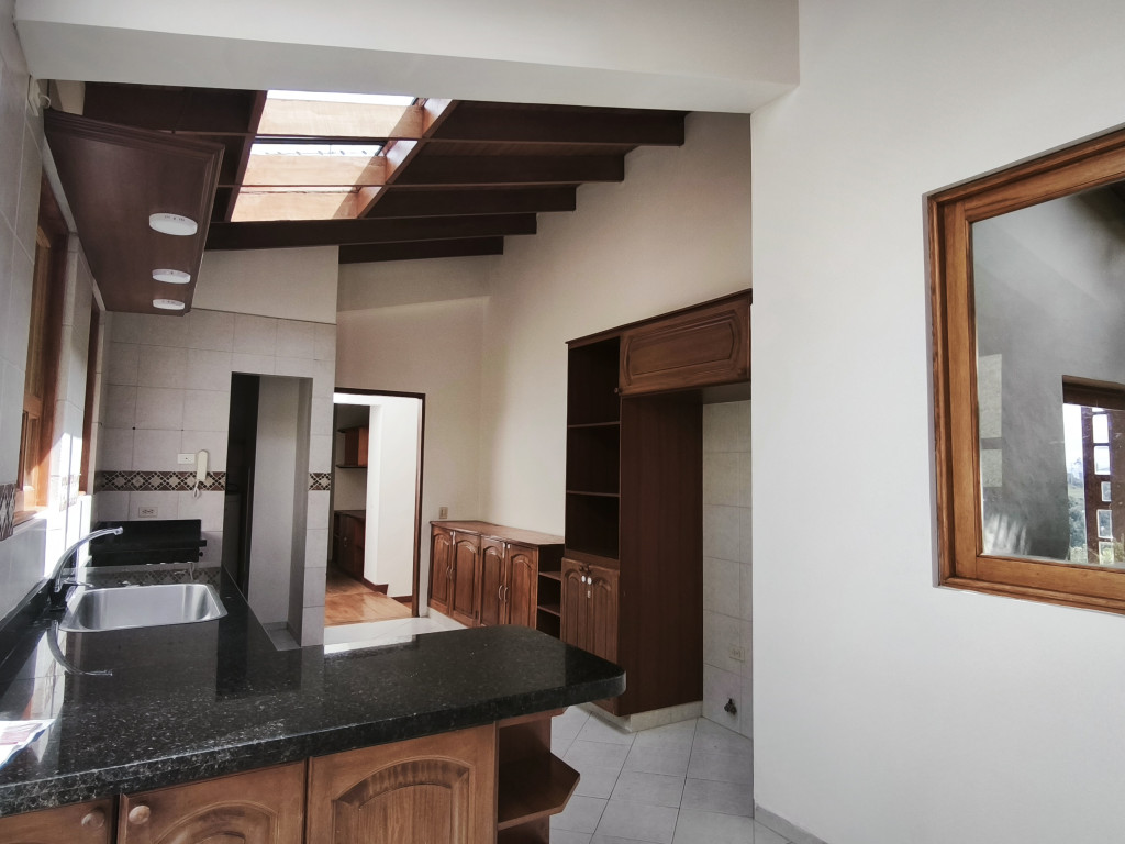 Casa en venta en El Hato, La Calera · foto 12 de 24