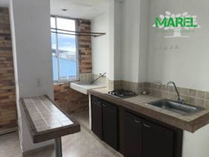 Edificio en venta en Centro, Armenia, 482 m² · foto 7 de 18
