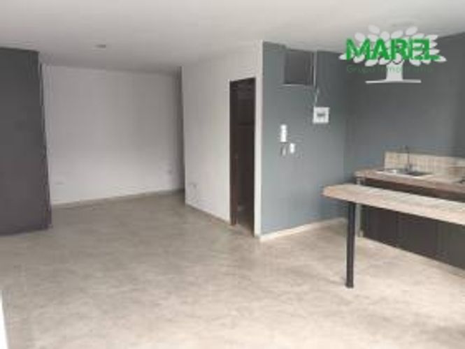 Edificio en venta en Centro, Armenia, 482 m² · foto 2 de 18