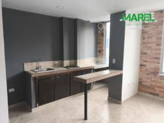 Edificio en venta en Centro, Armenia, 482 m² · foto 3 de 18