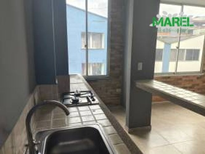 Edificio en venta en Centro, Armenia, 482 m² · foto 8 de 18