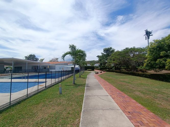Lote en venta en Bosques De Peñalisa, Ricaurte, 730 m² · foto 16 de 23