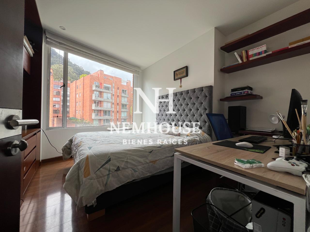 Apartamento en venta en Los Rosales, Bogotá · foto 10 de 24