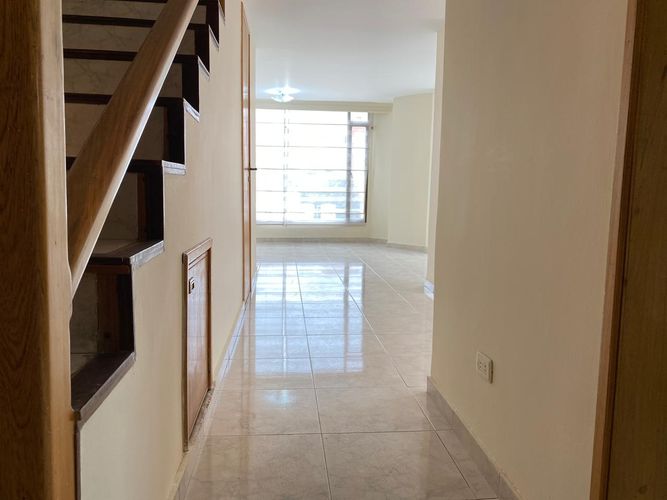 Apartamento en venta en Santa Paula, Bogotá · foto 3 de 24