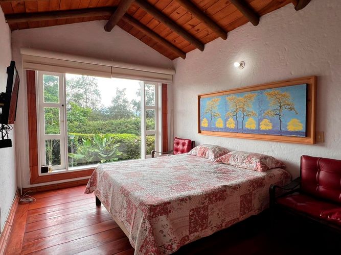 Casa de 3 alcobas en venta en Llano Grande, Rionegro, 350 m² · foto 7 de 14