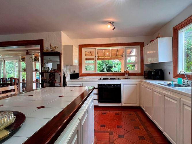 Casa de 3 alcobas en venta en Llano Grande, Rionegro, 350 m² · foto 3 de 14