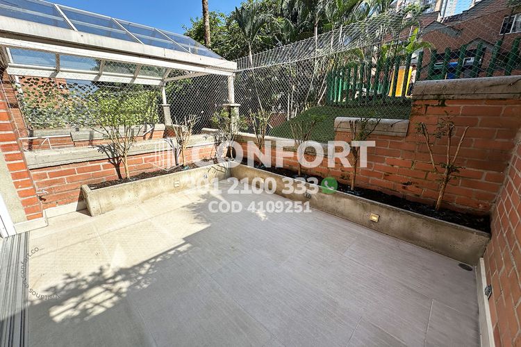 Apartamento de 2 alcobas en arriendo en Castropol, Medellín, 160 m² · foto 10 de 24