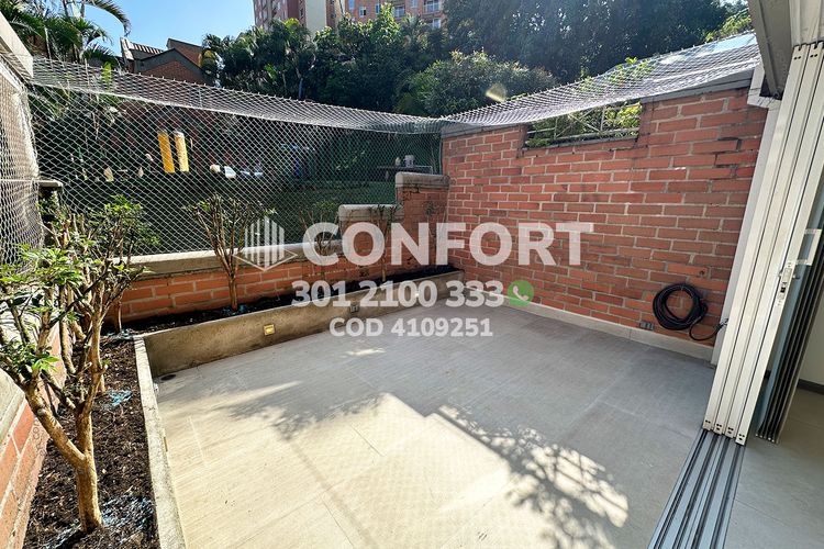 Apartamento de 2 alcobas en arriendo en Castropol, Medellín, 160 m² · foto 11 de 24