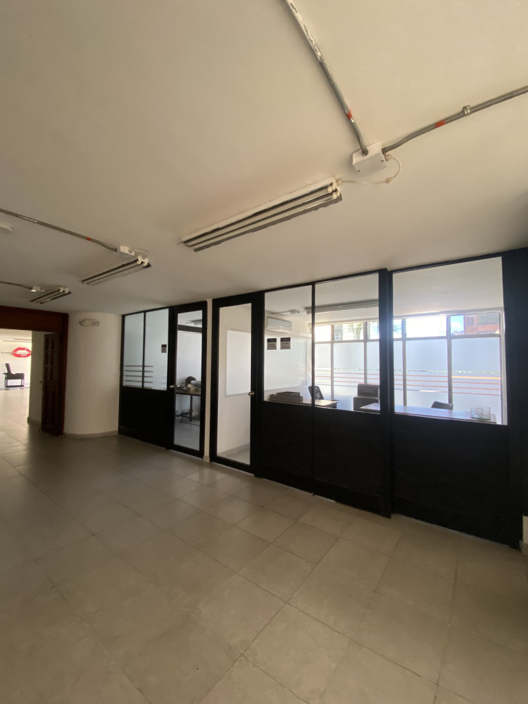 Local comercial en venta en La candelaria, Medellín [No disponible] 4