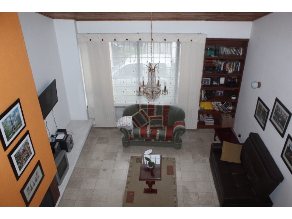 Casa en venta en Las Villas, Bogotá · foto 4 de 23