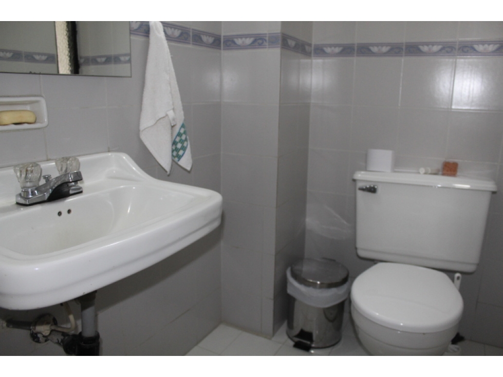 Casa en venta en Las Villas, Bogotá · foto 12 de 23