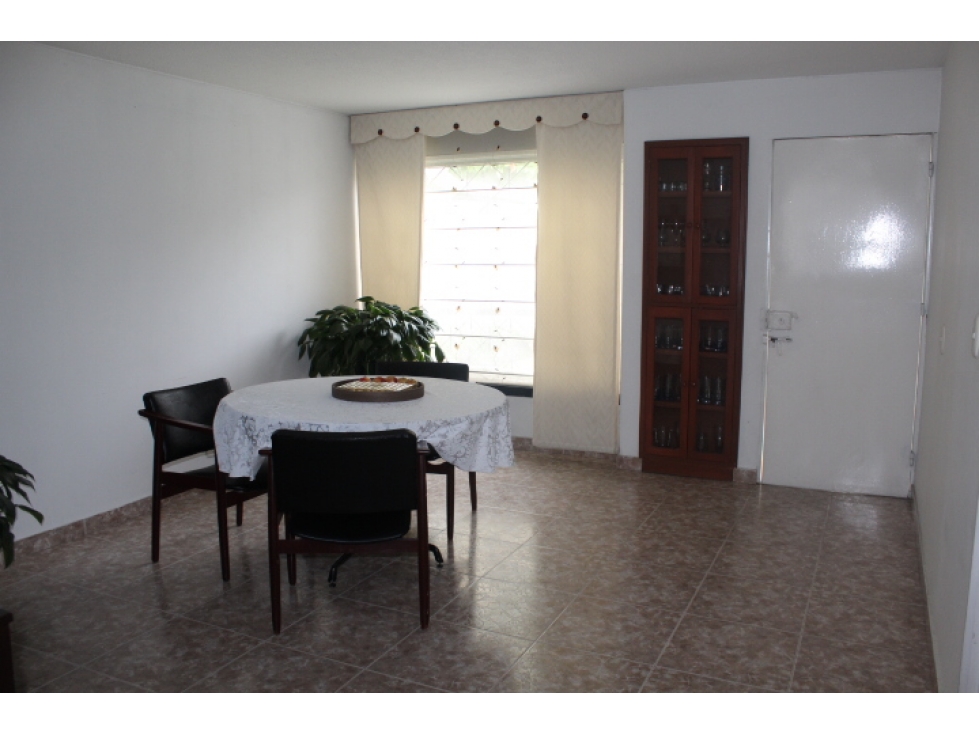 Casa en venta en Las Villas, Bogotá · foto 13 de 23