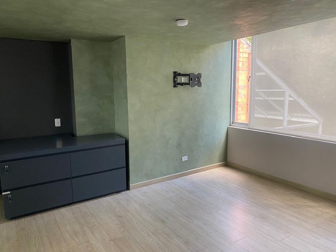 Oficina en arriendo en Loma Del Chocho, Envigado, 83 m² · foto 14 de 18