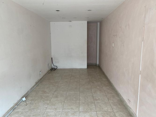 Local en arriendo en El Poblado, Medellín, 35 m² · foto 2 de 13