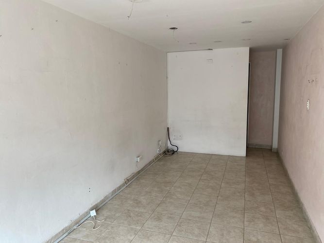 Local en arriendo en El Poblado, Medellín, 35 m² · foto 4 de 13