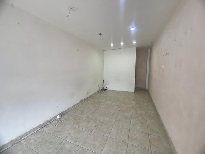 Local en arriendo en El Poblado, Medellín, 35 m² · foto 10 de 13