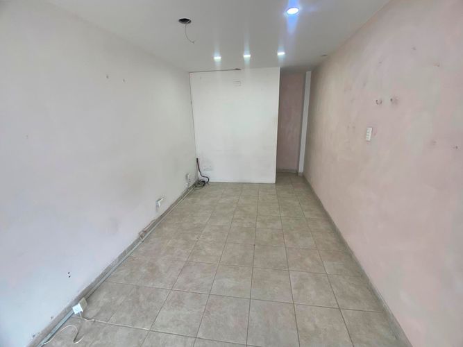Local en arriendo en El Poblado, Medellín, 35 m² · foto 7 de 13