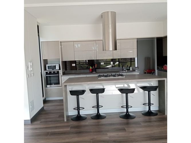 Apartamento de 3 alcobas en venta en Cerros De Suba, Bogotá, 165 m² · foto 5 de 24