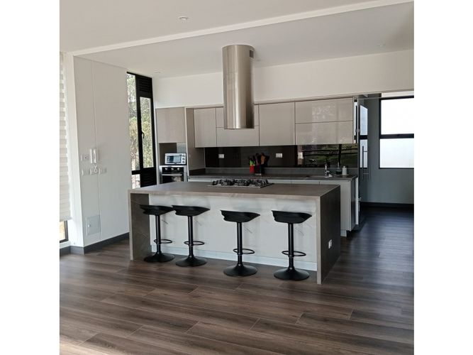 Apartamento de 3 alcobas en venta en Cerros De Suba, Bogotá, 165 m² · foto 19 de 24