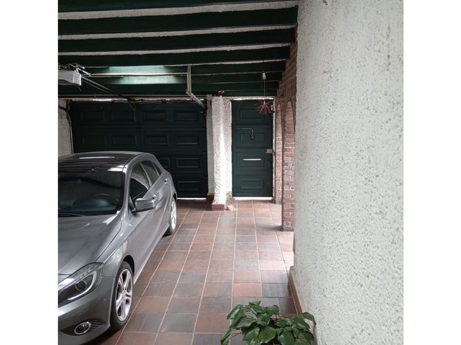 Casa de 4 alcobas en venta en Pontevedra, Bogotá, 277 m² · foto 7 de 24