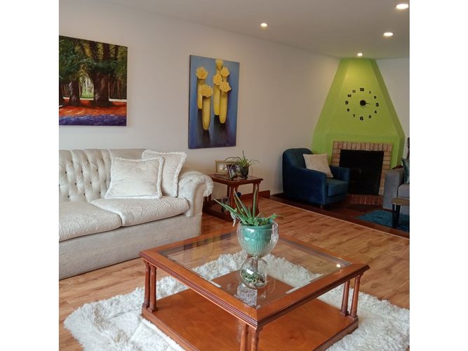 Casa de 4 alcobas en venta en Pontevedra, Bogotá, 277 m² · foto 8 de 24