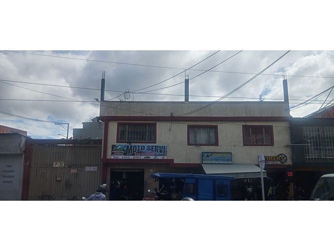 Casa de 3 alcobas en venta en Barrancas Norte, Bogotá, 279 m² · foto 3 de 9