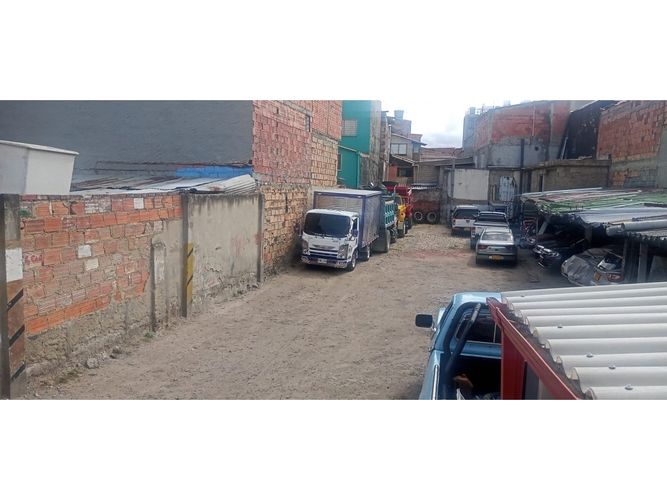 Casa de 3 alcobas en venta en Barrancas Norte, Bogotá, 279 m² · foto 5 de 9