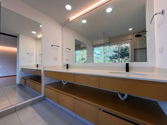Apartamento de 3 alcobas en arriendo en El Poblado, Medellín, 170 m² · foto 19 de 20