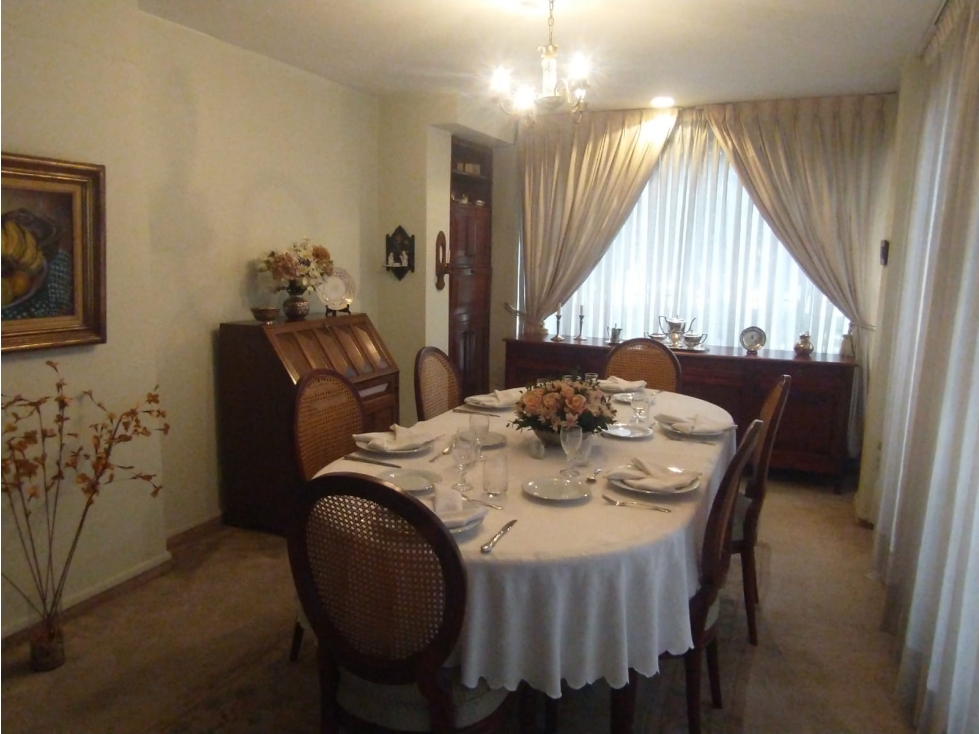 Apartamento en venta en Chicó Navarra, Bogotá · foto 4 de 14