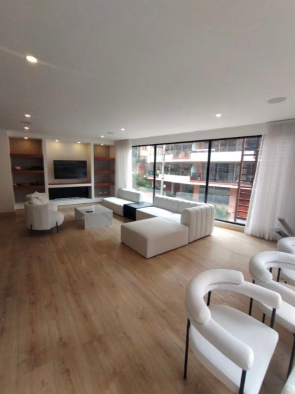 Apartamento en venta en Chapinero, Bogotá · foto 2 de 16