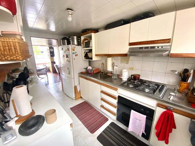 Apartamento de 3 alcobas en venta en Belalcazar, Bogotá, 102 m² · foto 10 de 24