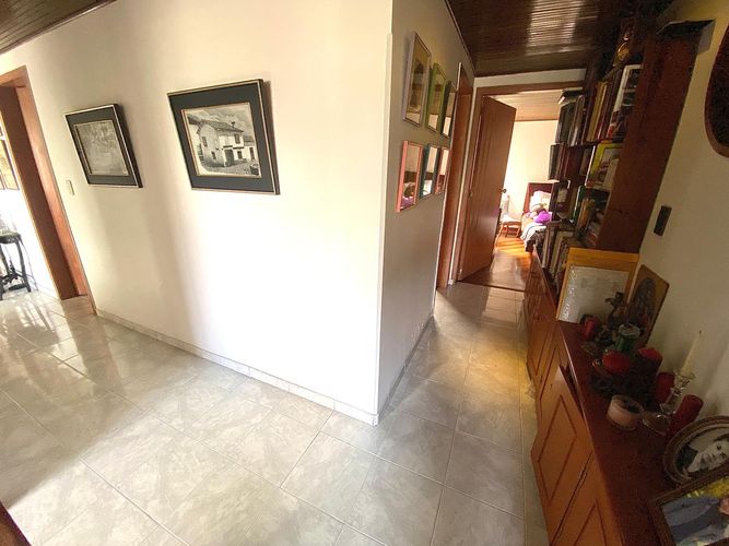 Apartamento de 3 alcobas en venta en Belalcazar, Bogotá, 102 m² · foto 21 de 24