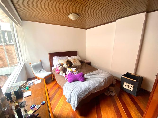 Apartamento de 3 alcobas en venta en Belalcazar, Bogotá, 102 m² · foto 22 de 24