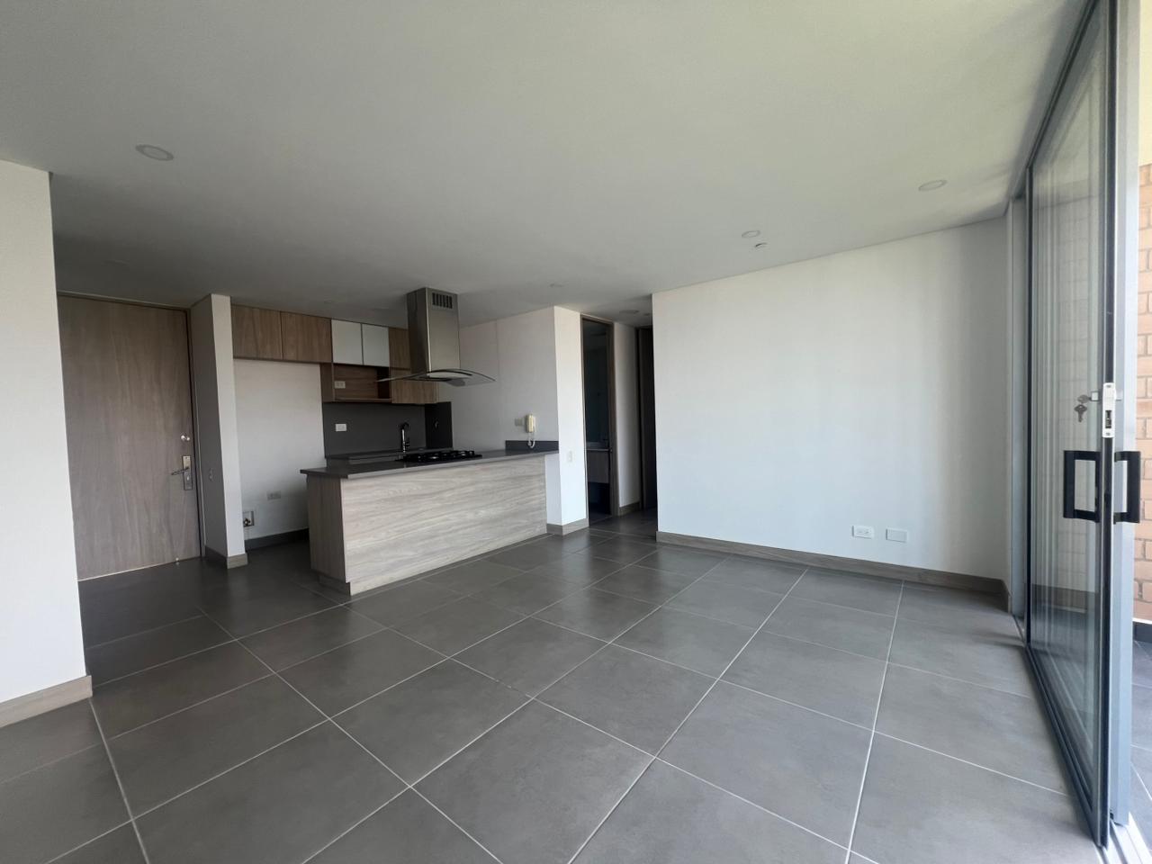 Apartamento en arriendo en Cumbres, Envigado · foto 7 de 14