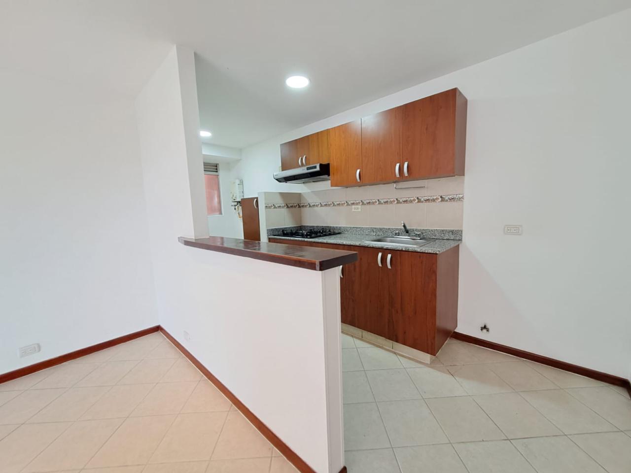 Apartamento en arriendo en El Poblado, Medellín · foto 4 de 10