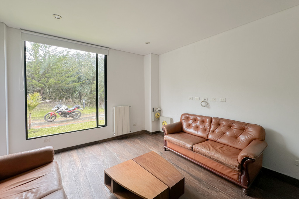 Casa en venta en El Hato, La Calera · foto 9 de 24