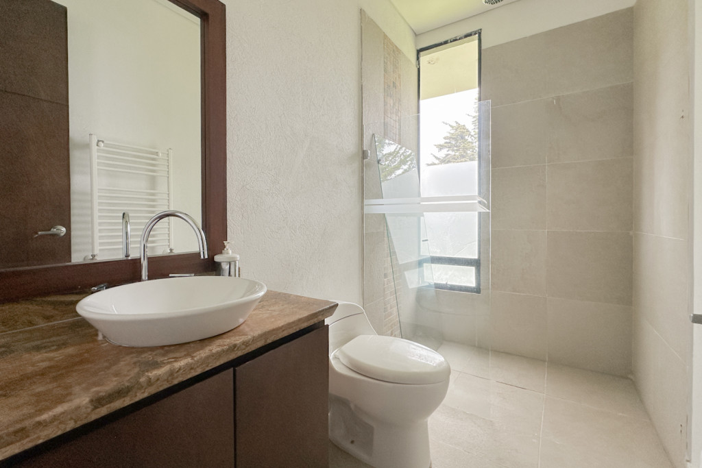 Casa en venta en El Hato, La Calera · foto 15 de 24