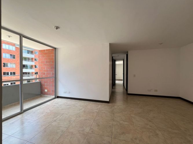 Apartamento de 3 alcobas en arriendo en Cumbres, Envigado, 73 m² · foto 11 de 15
