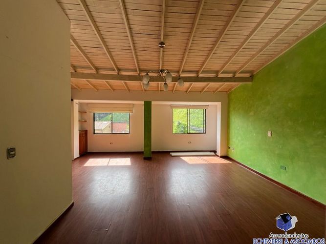 Casa de 4 alcobas en venta en Las Antillas, Envigado, 150 m² · foto 6 de 13