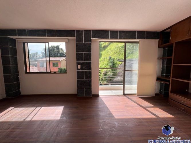 Casa de 4 alcobas en venta en Las Antillas, Envigado, 150 m² · foto 7 de 13