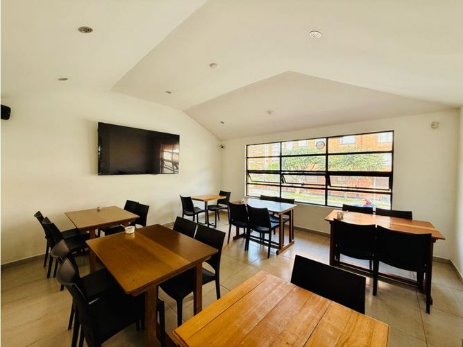 Casa en venta en Santa Barbara Occidental, Bogotá · foto 7 de 12