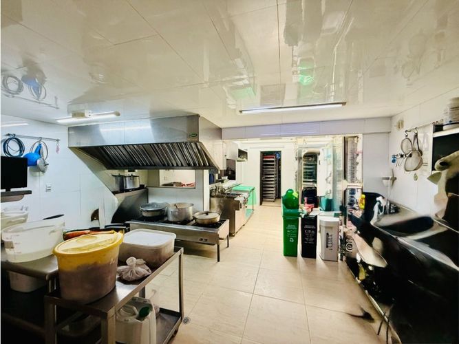 Casa en venta en Santa Barbara Occidental, Bogotá · foto 9 de 12
