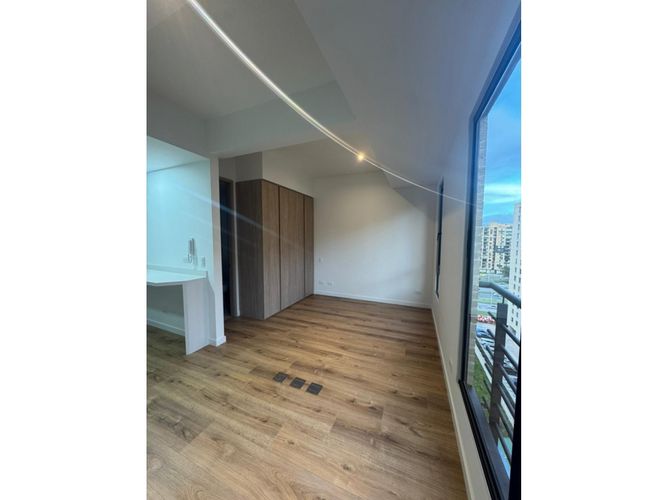 Apartaestudio en arriendo en Fontibon, Zipaquirá, 30 m² · foto 2 de 17