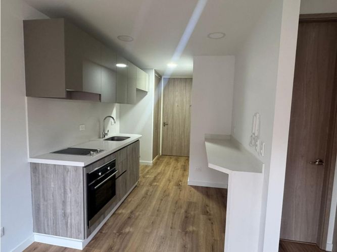 Apartaestudio en arriendo en Fontibon, Zipaquirá, 30 m² · foto 5 de 17