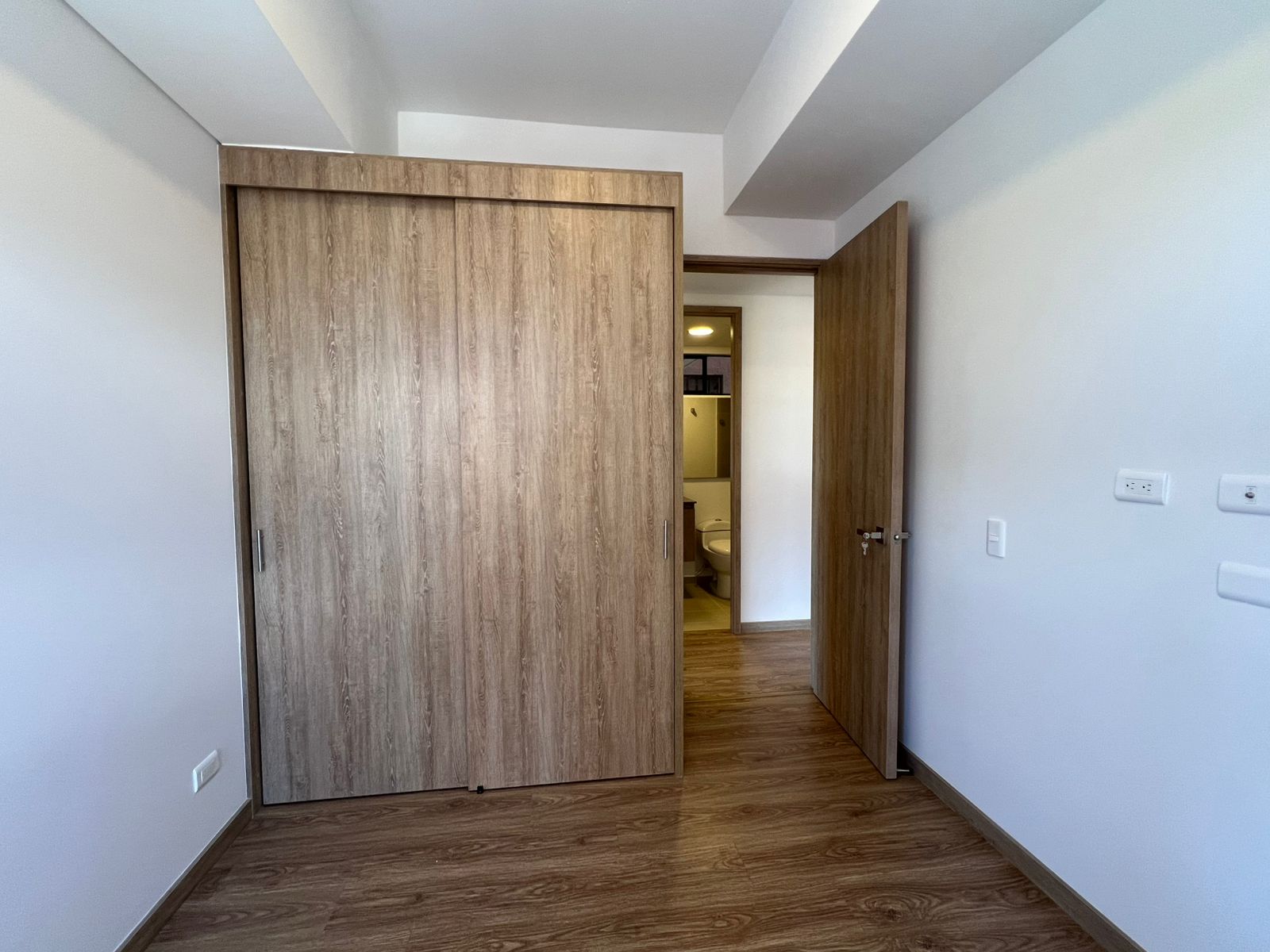 Apartamento en arriendo en Llano Grande, Rionegro · foto 6 de 13