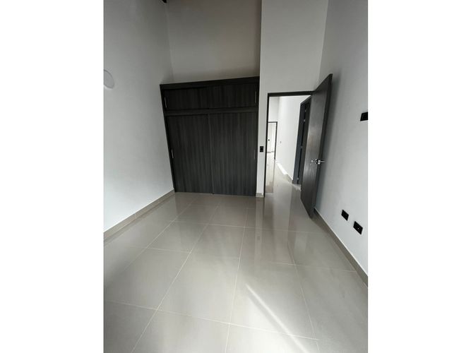 Casa de 4 alcobas en venta en La Ceja, 190 m² · foto 13 de 20