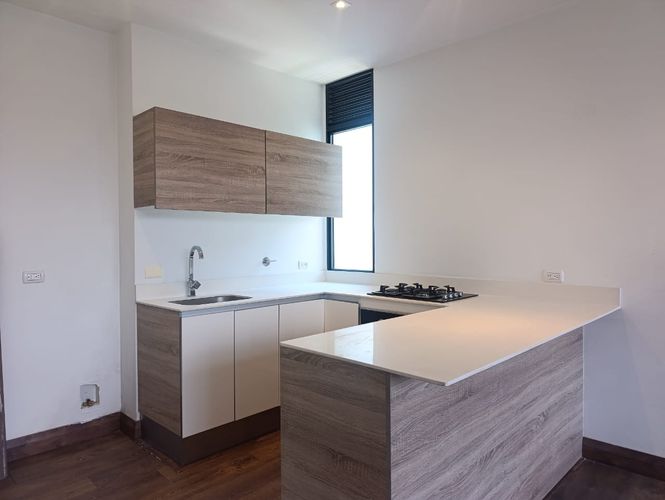 Apartamento de 3 alcobas en venta en Llano Grande, Rionegro, 83 m² · foto 4 de 16