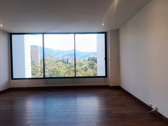 Apartamento de 3 alcobas en venta en Llano Grande, Rionegro, 83 m² · foto 3 de 16
