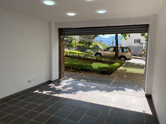 Local en arriendo en El Poblado, Medellín, 60 m² · foto 9 de 14
