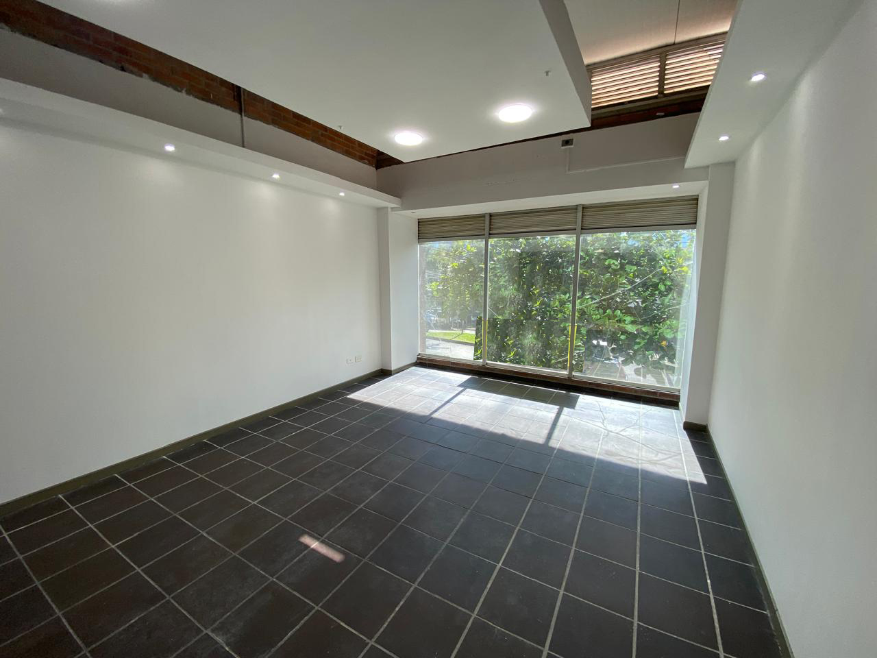 Retail space for rent in El Poblado, Medellín